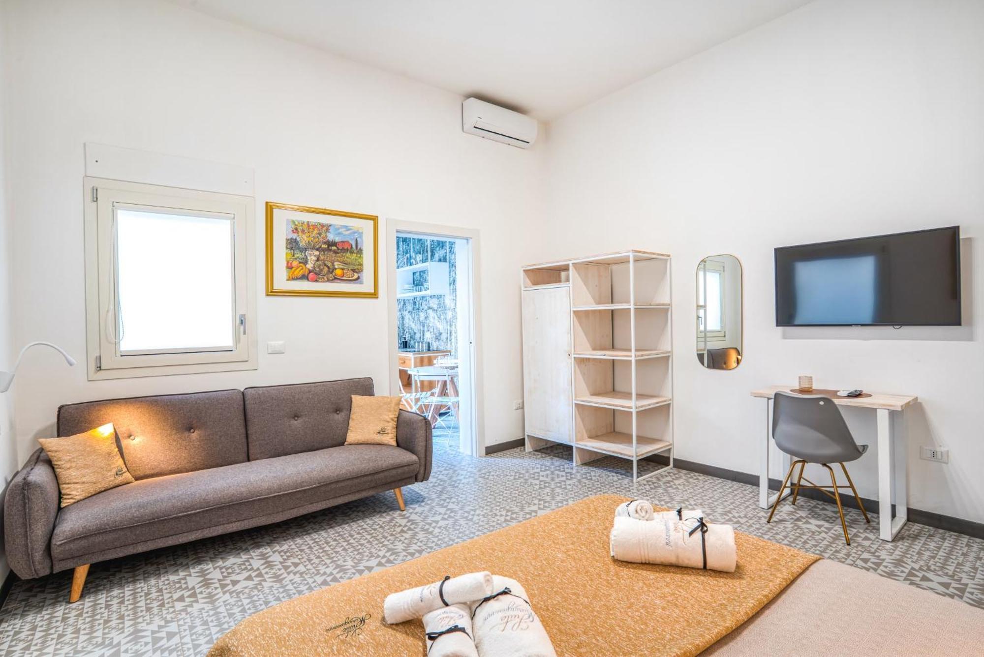 Suite Mariagiovanni Lecce Extérieur photo